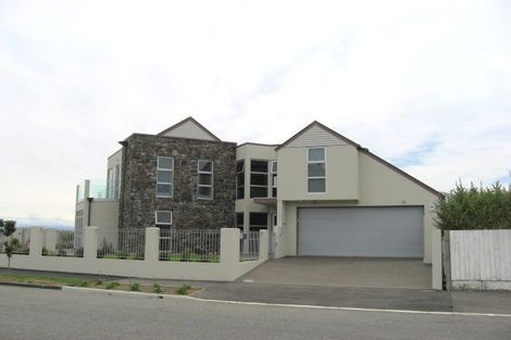 Photo of property in 126 Beachville Road, Redcliffs, Christchurch, 8081