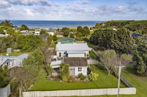 Photo of property in 11 Kepa Street, Ohawe, Hawera, 4671