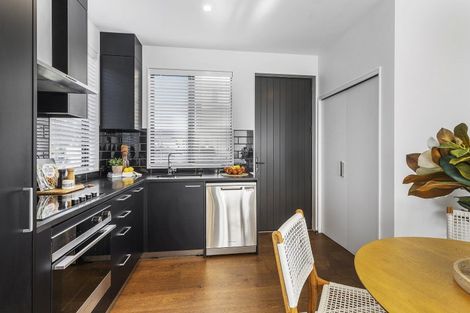 Photo of property in 6/20 Trent Street, Island Bay, Wellington, 6023