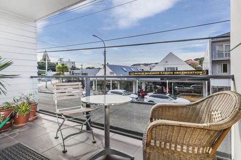 Photo of property in 6/464 Adelaide Road, Berhampore, Wellington, 6023