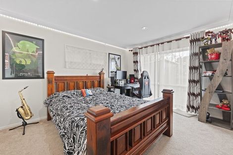 Photo of property in 57 Pitt Avenue, Clendon Park, Auckland, 2103