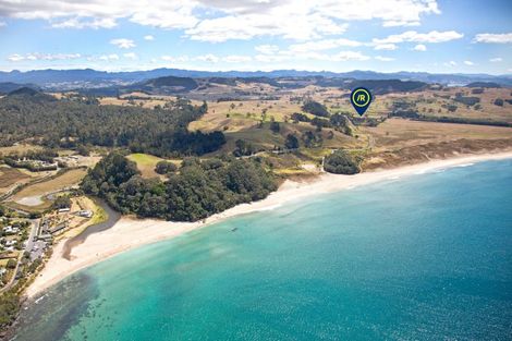Photo of property in 33 Orua Lane, Hot Water Beach, Whitianga, 3591