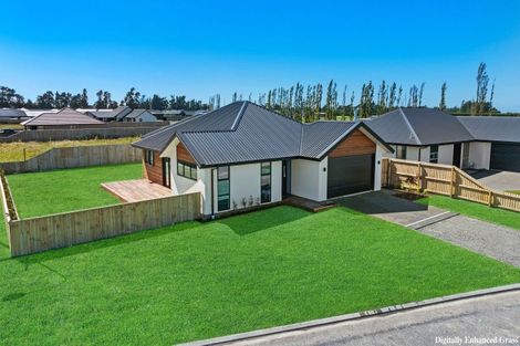 Photo of property in 53 Suffolk Drive, Kirwee, 7571