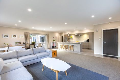 Photo of property in 25a Avenue Road, Greenmeadows, Napier, 4112