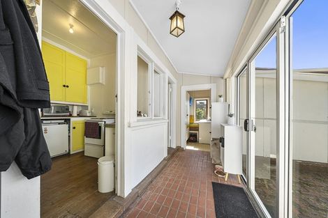 Photo of property in 55 The Esplanade, Raumati South, Paraparaumu, 5032