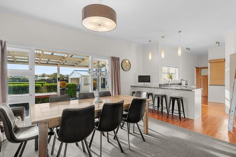 Photo of property in 78 Jellicoe Street, Martinborough, 5711