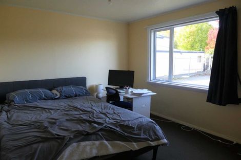 Photo of property in 6 Clonbern Place, Upper Riccarton, Christchurch, 8041