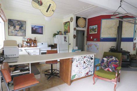 Photo of property in 25 Andersen Street, Blacks Point, Reefton, 7830