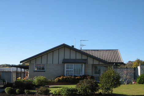 Photo of property in 2 Pomeroy Place, Havelock North, 4130