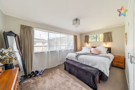 Photo of property in 5 Harvard Grove, Totara Park, Upper Hutt, 5018