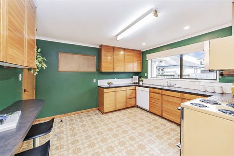 Photo of property in 2/47 Strowan Road, Strowan, Christchurch, 8052