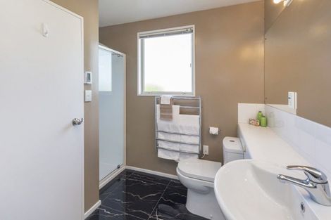 Photo of property in 28 Mayfair Street, Riccarton, Christchurch, 8011