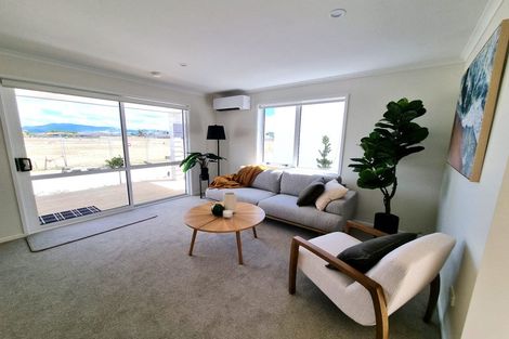 Photo of property in 73 Riley Crescent, Papamoa Beach, 3118