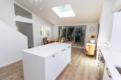 Photo of property in 23a Akaroa Drive, Maupuia, Wellington, 6022