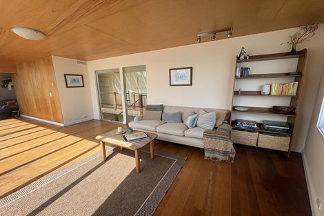 Photo of property in 603b Marine Drive, Days Bay, Lower Hutt, 5013