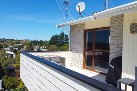 Photo of property in 3 Drummond Street, Dannevirke, 4930