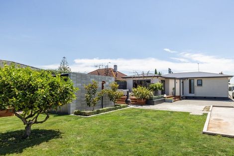 Photo of property in 303 Pakowhai Road, Frimley, Hastings, 4120