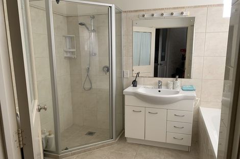 Photo of property in 2h Weranui Road, Waiwera, Orewa, 0994