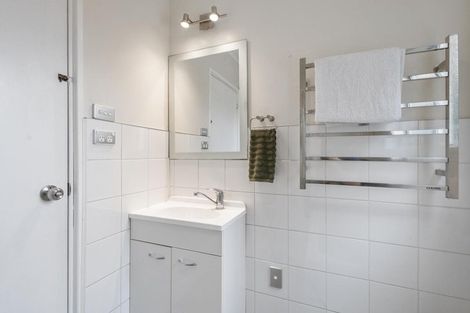 Photo of property in 6a Robyn Hyde Place, Leamington, Cambridge, 3432