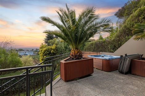 Photo of property in 27 Kidson Terrace, Cashmere, Christchurch, 8022