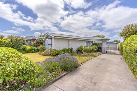 Photo of property in 130 Farrington Avenue, Bishopdale, Christchurch, 8053