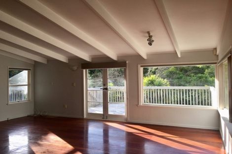Photo of property in 62 Braemar Road, Castor Bay, Auckland, 0620