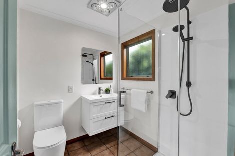 Photo of property in 86 Mangorei Road, Strandon, New Plymouth, 4312