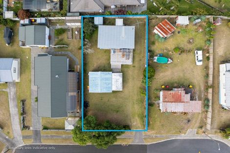 Photo of property in 124 Hampton Road, Whangamata, 3620