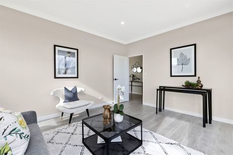 Photo of property in 107 Schoolside Road, Kumeu, 0810