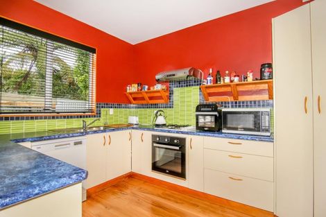 Photo of property in 75 Peel Street, Westport, 7825