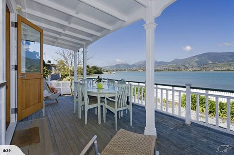 Photo of property in 87 Point Road, Monaco, Nelson, 7011