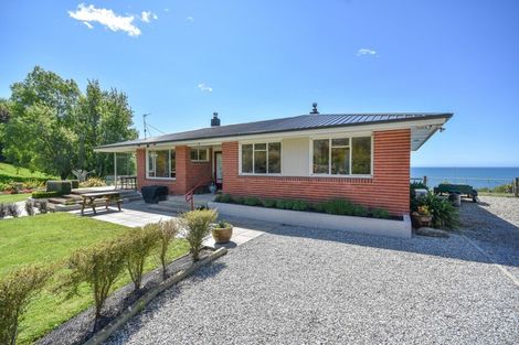 Photo of property in 358 Coast Road, Warrington, Waikouaiti, 9471