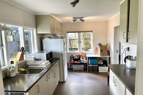 Photo of property in 101 Stanley Road, Glenfield, Auckland, 0629