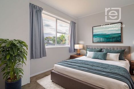Photo of property in 15 Burndale Terrace, Manurewa, Auckland, 2102