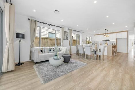 Photo of property in 76 Castlebane Drive, Flat Bush, Auckland, 2019