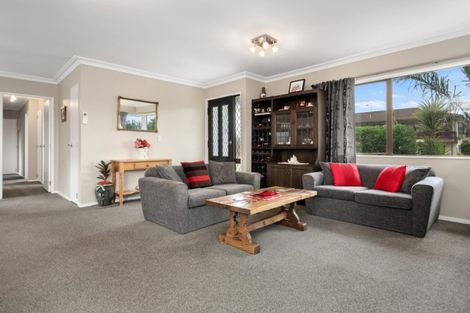 Photo of property in 96a Dickson Road, Papamoa Beach, Papamoa, 3118