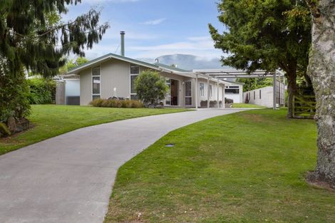 Photo of property in 85 Marina Terrace, Kinloch, Taupo, 3377