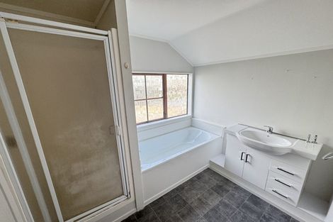 Photo of property in 4f Earp Street, Johnsonville, Wellington, 6037