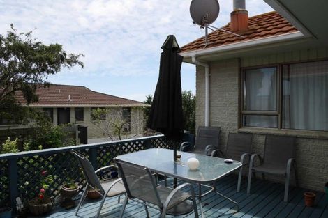 Photo of property in 16 Island View Terrace, Waikanae Beach, Waikanae, 5036