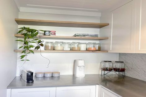 Photo of property in 14 Heipipi Drive, Eskdale, Napier, 4182