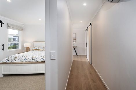 Photo of property in 100 Kupe Drive, Whitianga, 3510