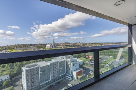 Photo of property in 1306/8 Lakewood Court, Manukau, Auckland, 2104