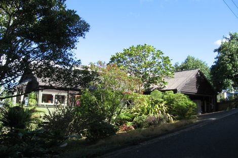 Photo of property in 30 Inkster Street, Birkenhead, Auckland, 0626