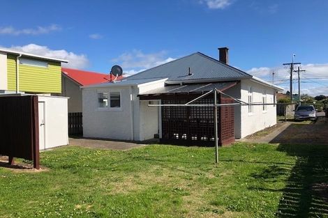 Photo of property in 400 Broadway, Miramar, Wellington, 6022