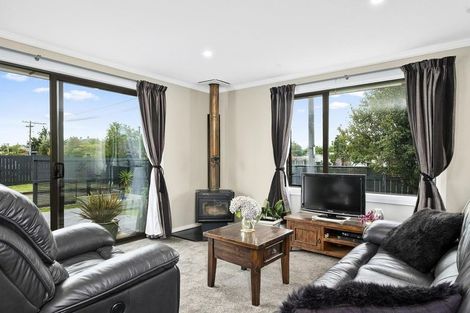 Photo of property in 6 Doon Street, Mosgiel, 9024