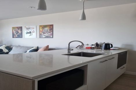 Photo of property in The Victor, 309/4 Bute Road, Browns Bay, Auckland, 0630