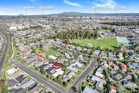 Photo of property in 67d Divich Avenue, Te Atatu South, Auckland, 0610