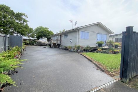 Photo of property in 27 Sidey Avenue, Clover Park, Auckland, 2019