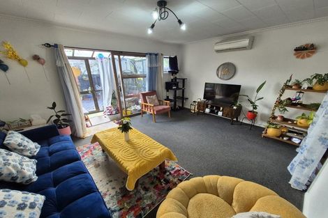 Photo of property in 2/74a Randolph Street, Woolston, Christchurch, 8062