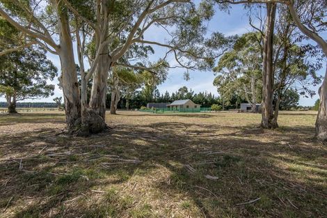 Photo of property in 24 Essendon Road, Darfield, Christchurch, 7671